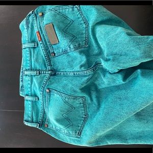 Vintage wrangler jeans they are size 13